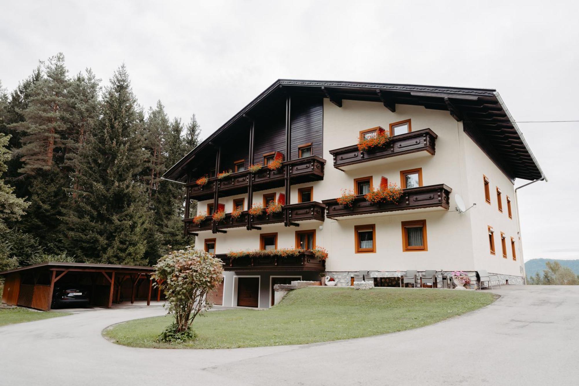 Pension Waldruh - Tannenheim Faak am See Exteriör bild